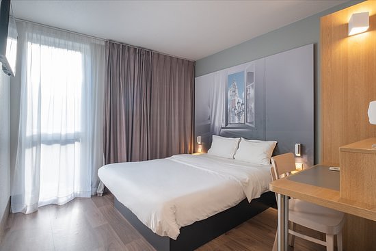 Dunkirk Hotel