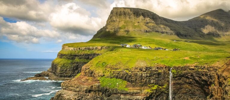 Ferries to the Northern Isles