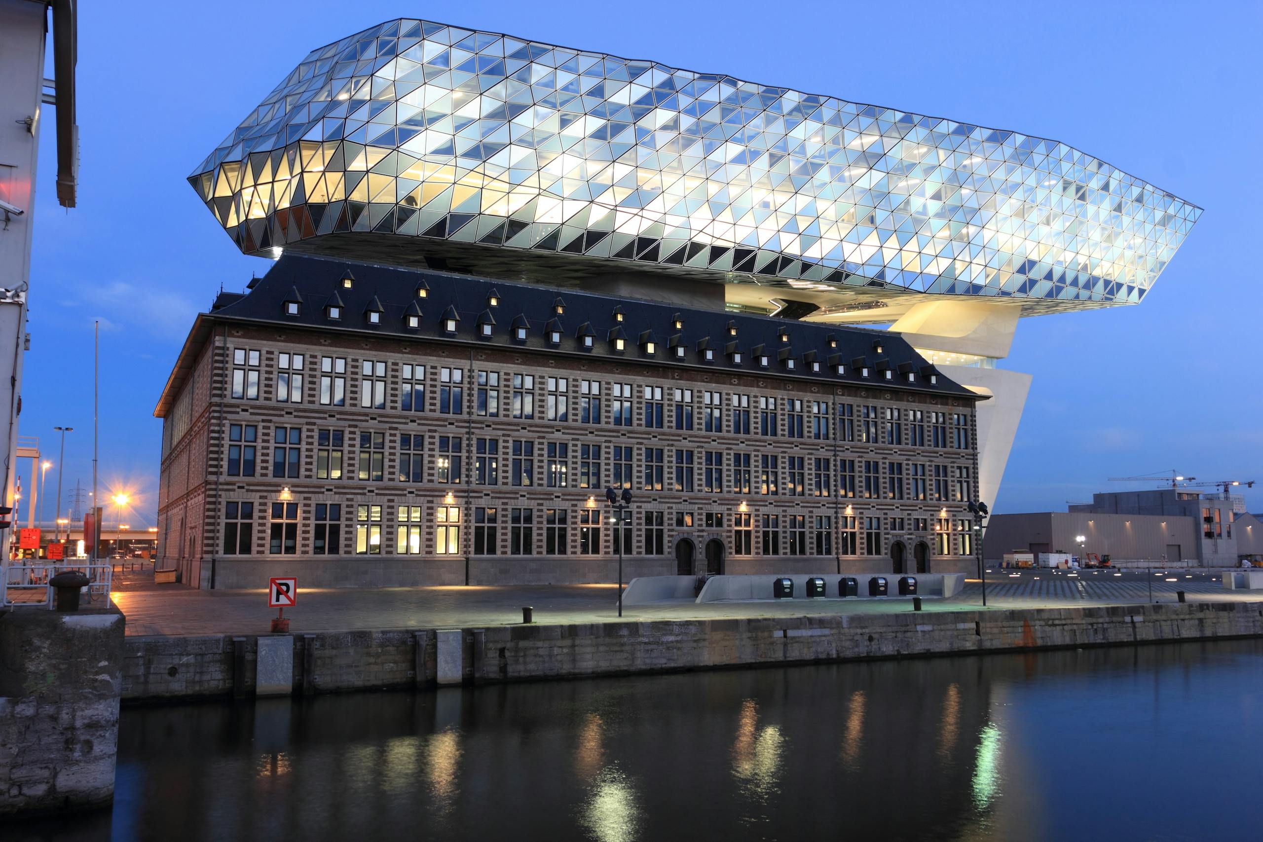 Ferries to Antwerp